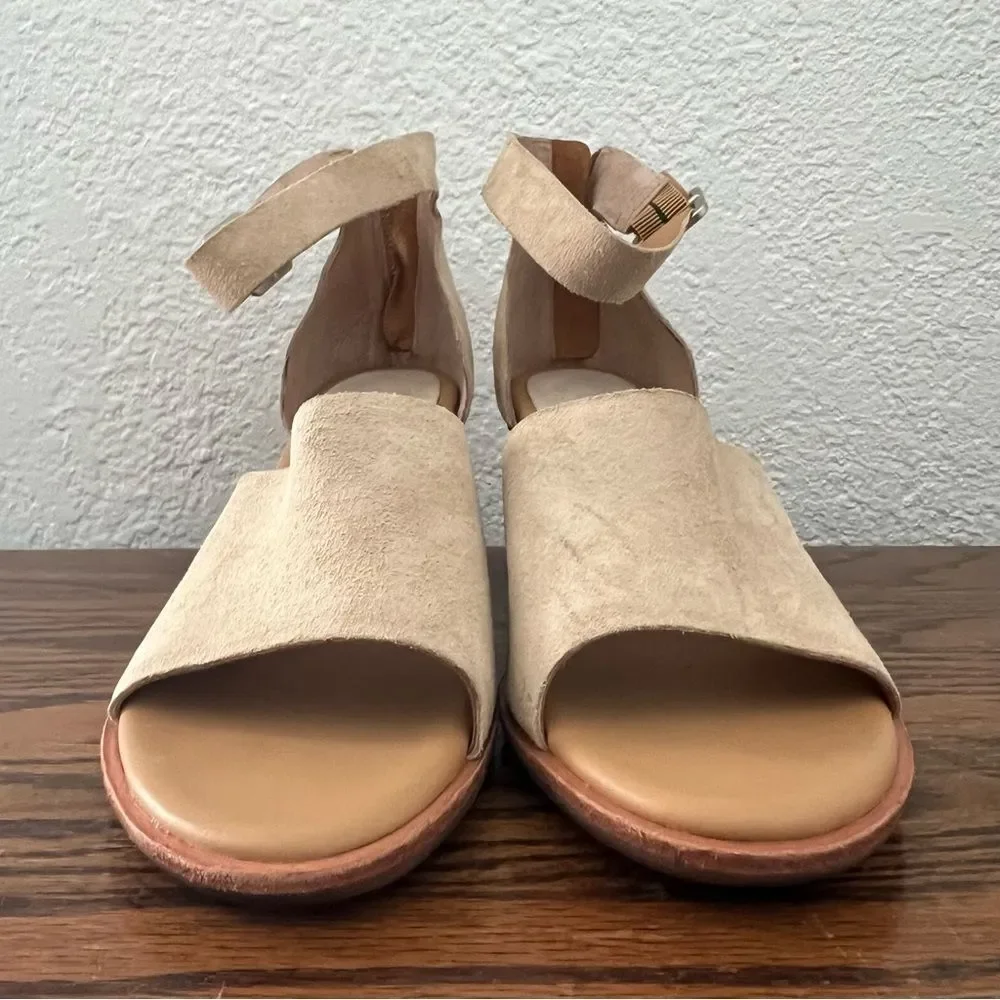 KORK-EASE Gazania Strap Sandals Suede Size 10